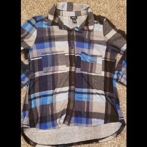 Rue21 Women's Blue Plaid Print Button-Up Shirt